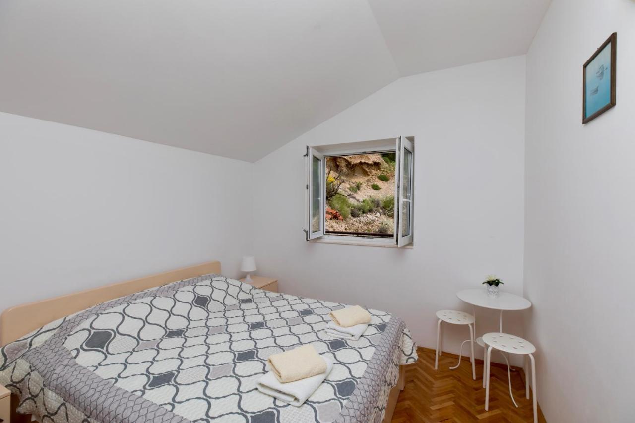Apartments And Rooms Spiro Mimice Buitenkant foto